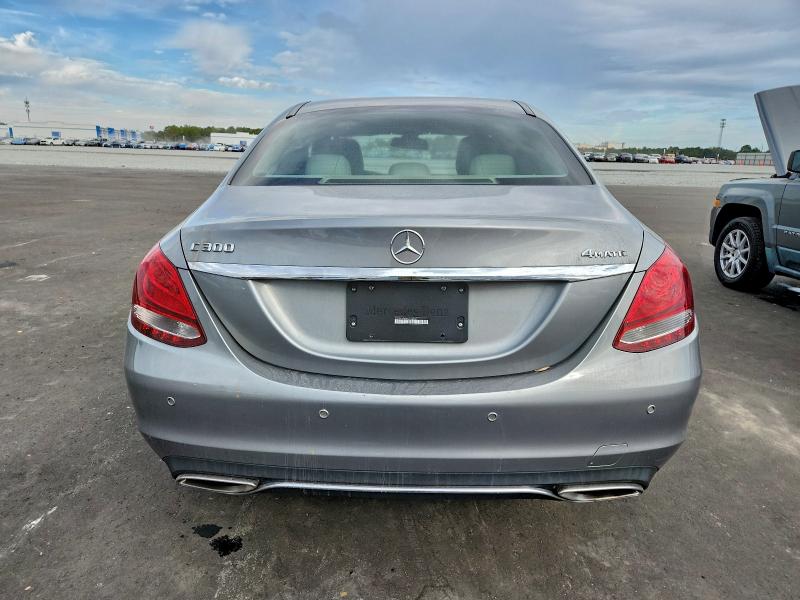 94315615 :رقم المزاد ، 55SWF4KB5FU016542 vin ، 2015 Mercedes-benz C مزاد بيع