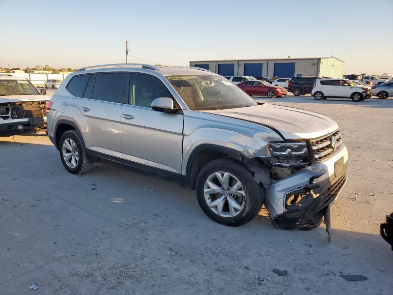 2018 Volkswagen Atlas მანქანა იყიდება აუქციონზე, vin: 1V2AR2CA0JC549965, აუქციონის ნომერი: 91896005