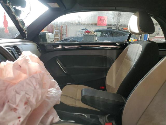 93763785 :رقم المزاد ، 3VW5DAAT9JM517589 vin ، 2018 Volkswagen Beetle مزاد بيع