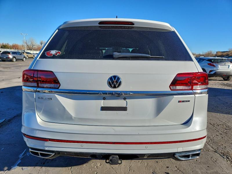 94189945 :رقم المزاد ، 1V2AR2CAXNC527624 vin ، 2022 Volkswagen Atlas مزاد بيع