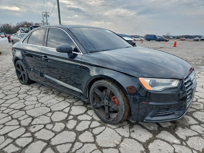 Продаж на аукціоні авто 2016 Audi A3 Premium, vin: WAUE8GFF7G1017785, номер лоту: 94261395