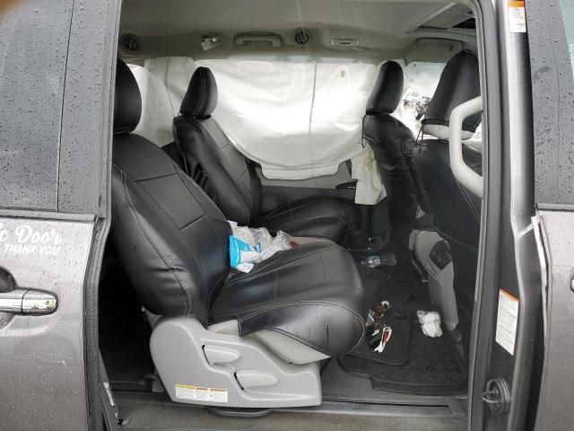 Продажа на аукционе авто 2018 Toyota Sienna, vin: 5TDYZ3DC1JS912231, номер лота: 93332275