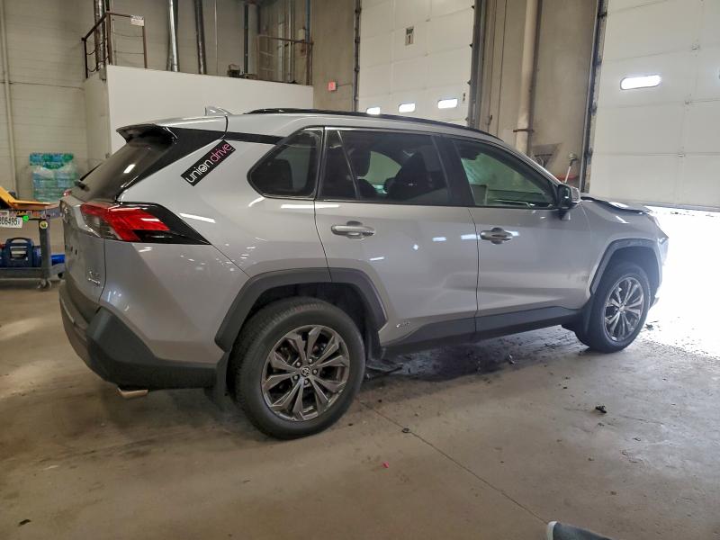 Продажа на аукционе авто 2022 Toyota Rav4, vin: JTMB6RFV7ND058251, номер лота: 93525095