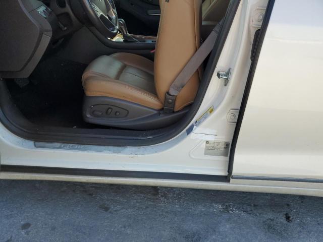 92424425 :رقم المزاد ، 1G4GB5GRXEF243910 vin ، 2014 Buick Lacrosse مزاد بيع