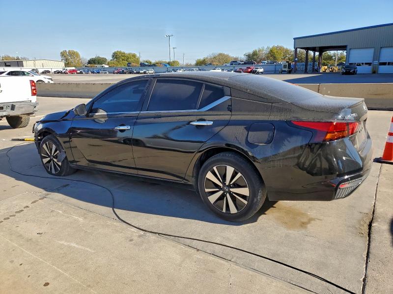 2021 Nissan Altima მანქანა იყიდება აუქციონზე, vin: 1N4BL4DV8MN375775, აუქციონის ნომერი: 90232075