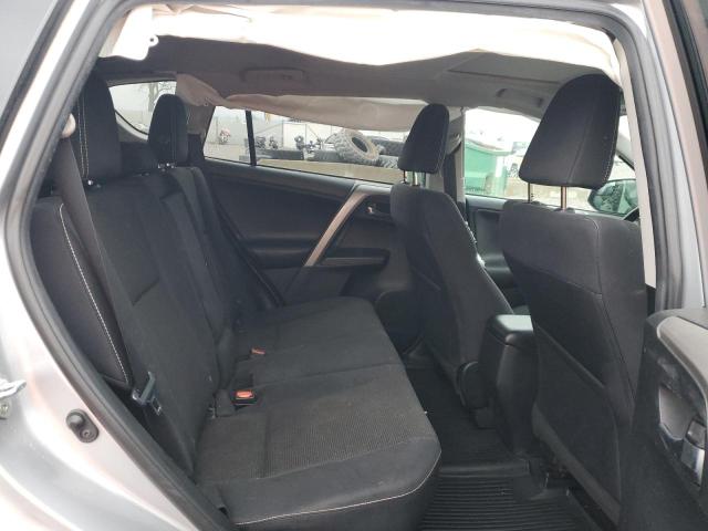 93126995 :رقم المزاد ، 2T3RFREV7JW814853 vin ، 2018 Toyota Rav4 مزاد بيع