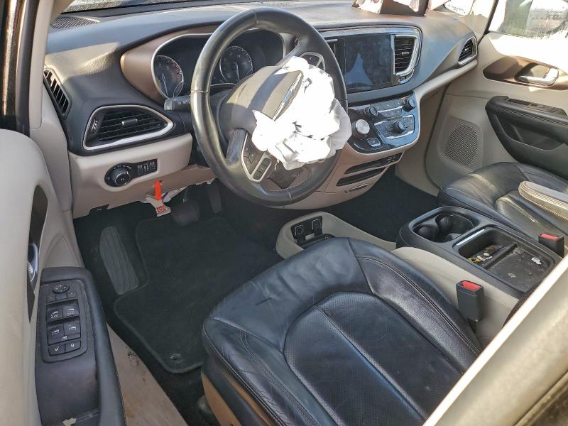93929675 :رقم المزاد ، 2C4RC1BG1JR114336 vin ، 2018 Chrysler Pacifica مزاد بيع