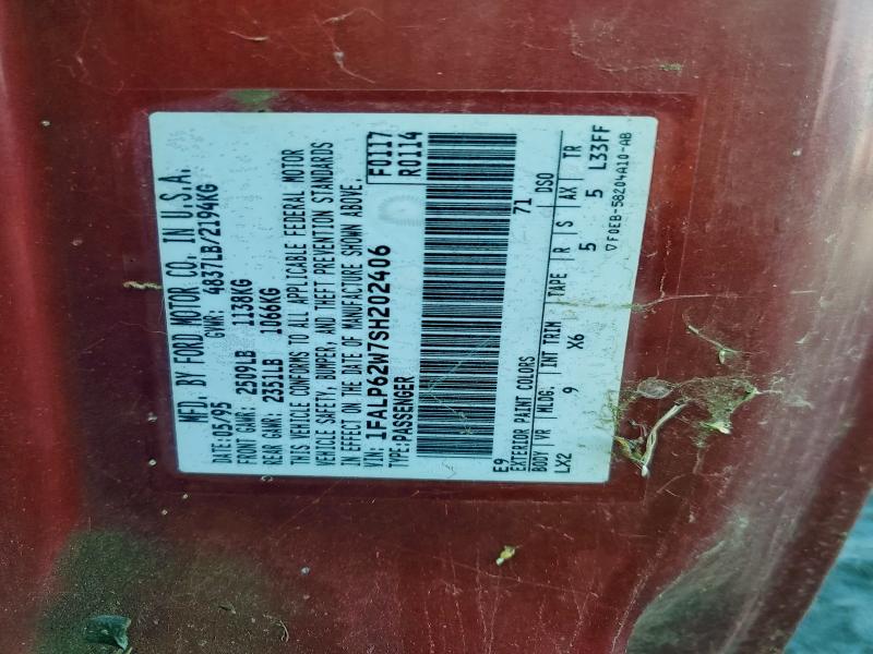 1995 Ford Thunderbir მანქანა იყიდება აუქციონზე, vin: 1FALP62W7SH202406, აუქციონის ნომერი: 94179325