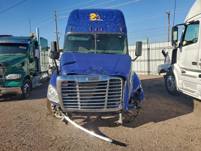 Продажа на аукционе авто 2020 Freightliner Cascadia 1, vin: 3AKJGLDR7LDLJ4131, номер лота: 92205865