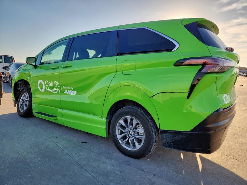 Auction sale of the 2024 Toyota Sienna, vin: 5TDKRKEC0RS216034, lot number: 92587905