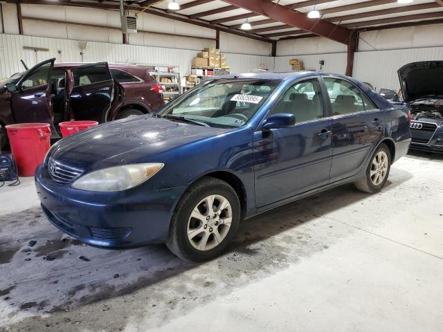 93525895 :رقم المزاد ، 4T1BE32K25U074669 vin ، 2005 Toyota Camry Le مزاد بيع