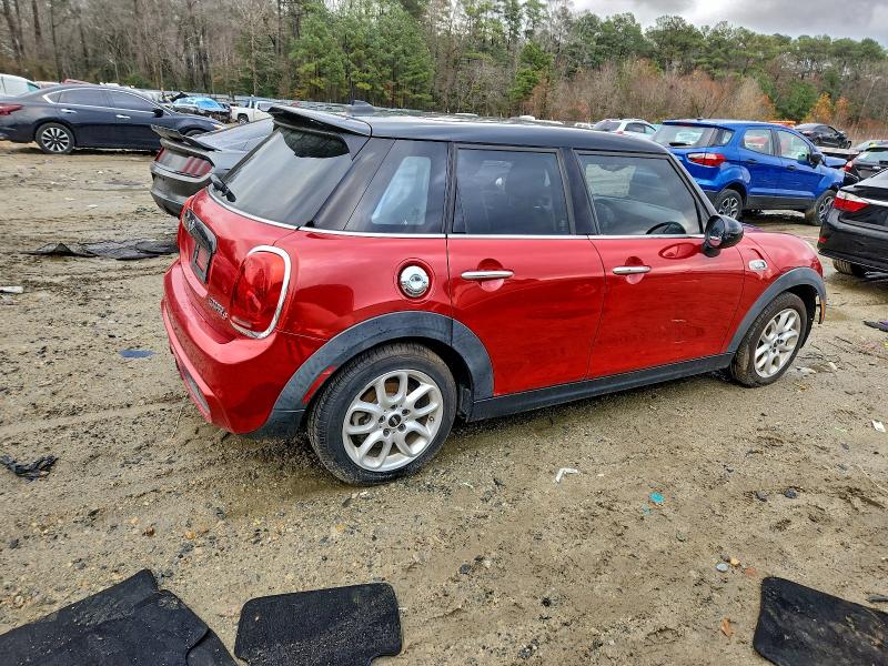Продажа на аукционе авто 2016 Mini Cooper, vin: WMWXU3C5XG2D27547, номер лота: 93715085