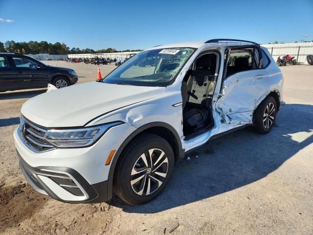 2024 Volkswagen Tiguan მანქანა იყიდება აუქციონზე, vin: 3VVFB7AX8RM032909, აუქციონის ნომერი: 92259045