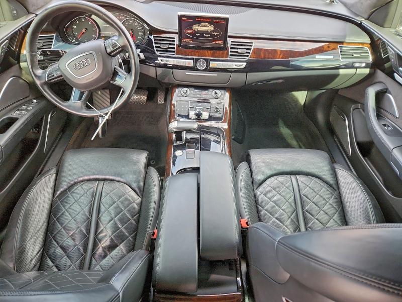 94468425 :رقم المزاد ، WAU32AFD9FN029822 vin ، 2015 Audi A8 مزاد بيع