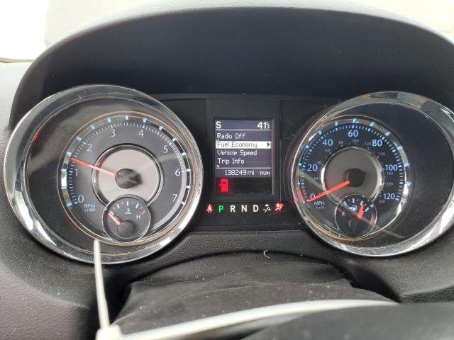93229245 :رقم المزاد ، 2C4RC1BG9DR775374 vin ، 2013 Chrysler Town & Country مزاد بيع