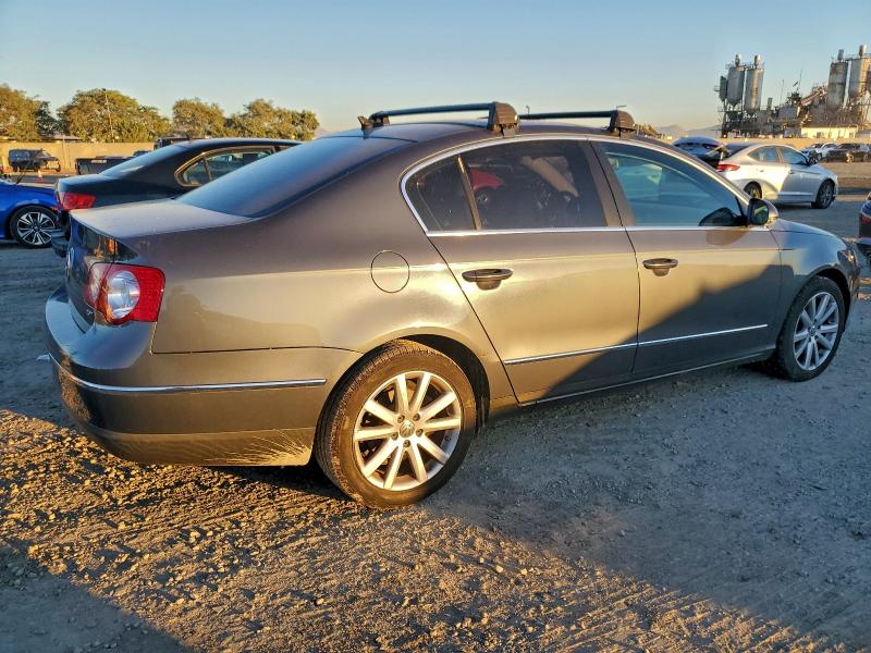 Продаж на аукціоні авто 2010 Volkswagen Passat Kom, vin: WVWJM7AN2AE102593, номер лоту: 85440265