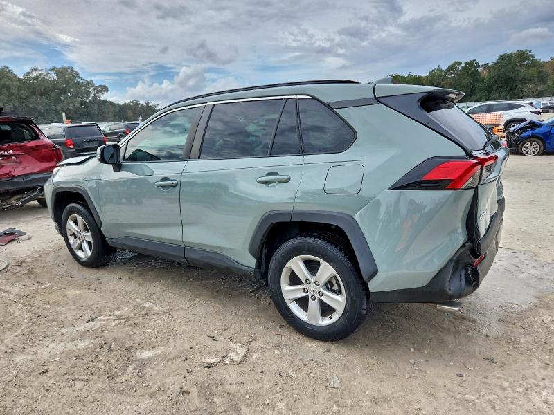 Продажа на аукционе авто 2021 Toyota Rav4, vin: 2T3C1RFV3MW137887, номер лота: 93841225