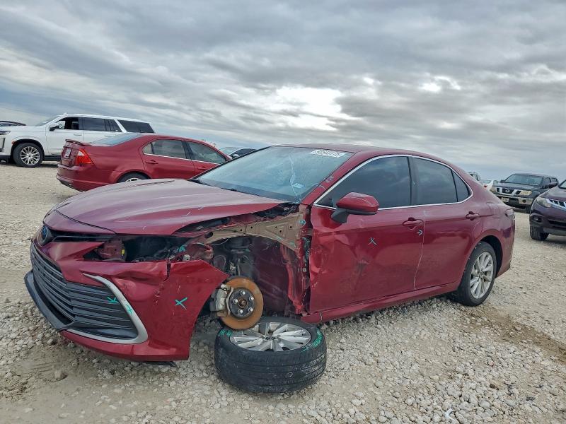 Продаж на аукціоні авто 2022 Toyota Camry, vin: 4T1C11AK4NU678066, номер лоту: 93543175