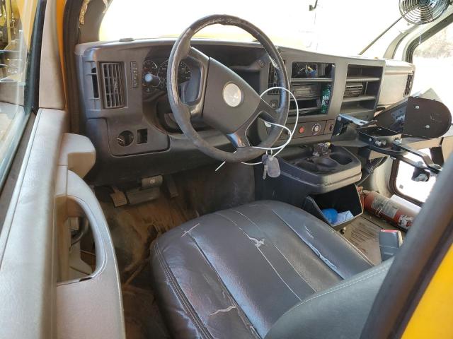87096055 :رقم المزاد ، 1GB0G2BA3B1109129 vin ، 2011 Chevrolet School Bus مزاد بيع