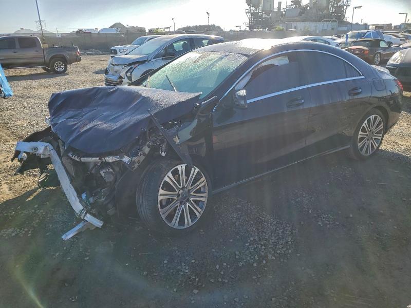 Продажа на аукционе авто 2018 Mercedes-benz Cla, vin: WDDSJ4EB1JN619997, номер лота: 94093845