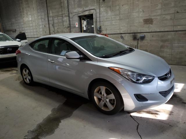 93151865 :رقم المزاد ، 5NPDH4AEXDH366049 vin ، 2013 Hyundai Elantra Gl مزاد بيع