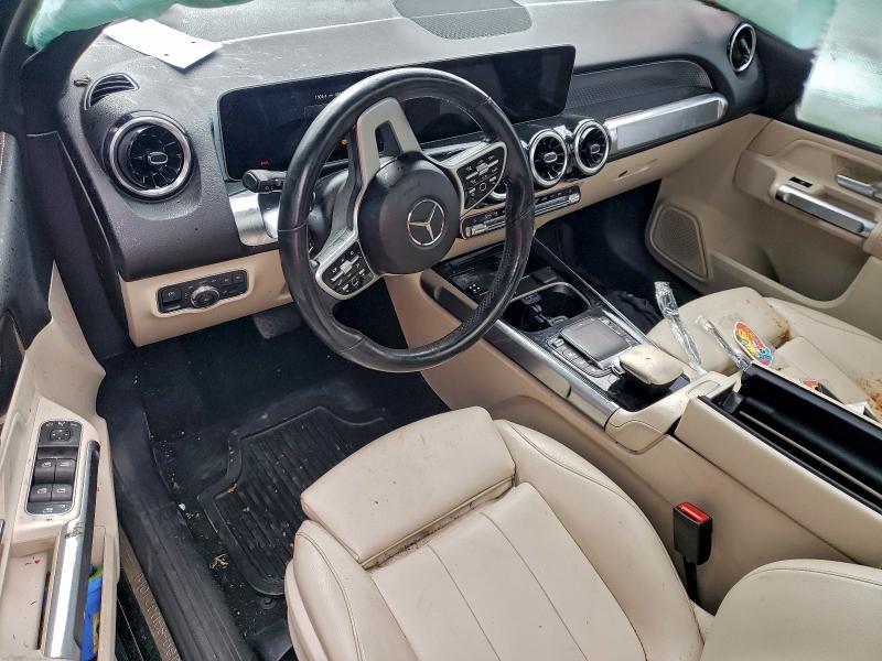93736715 :رقم المزاد ، W1N4M4HB4MW104490 vin ، 2021 Mercedes-benz Glb مزاد بيع