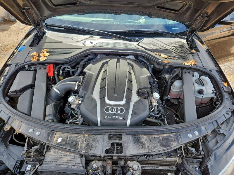 94468425 :رقم المزاد ، WAU32AFD9FN029822 vin ، 2015 Audi A8 مزاد بيع