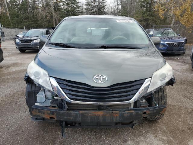Aukcja sprzedaży 2014 Toyota Sienna Le, vin: 5TDKK3DC6ES504503, numer aukcji: 92491955