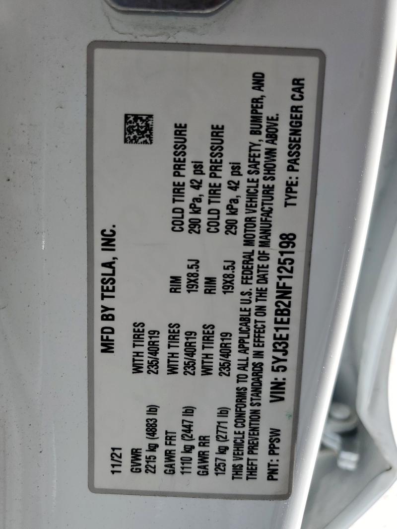 91064495 :رقم المزاد ، 5YJ3E1EB2NF125198 vin ، 2022 Tesla Model 3 مزاد بيع