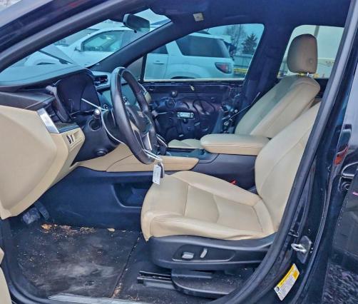 Продаж на аукціоні авто 2017 Cadillac Xt5, vin: 1GYKNARS2HZ121229, номер лоту: 94029805