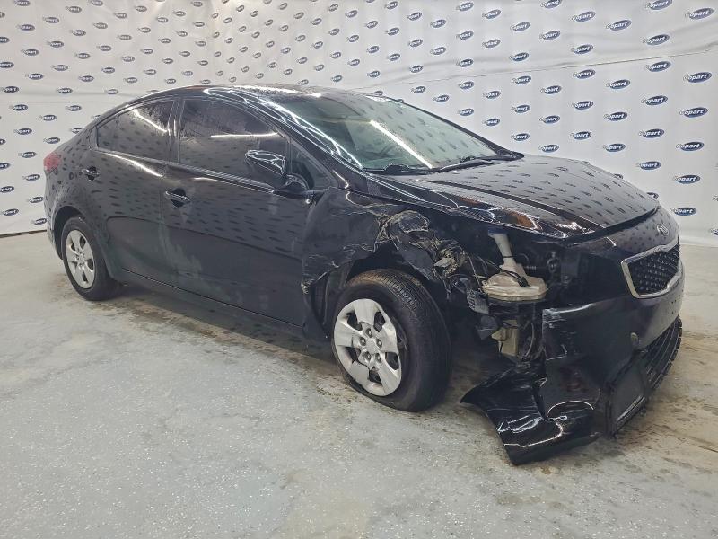2018 Kia Forte მანქანა იყიდება აუქციონზე, vin: 3KPFK4A79JE244939, აუქციონის ნომერი: 90199385