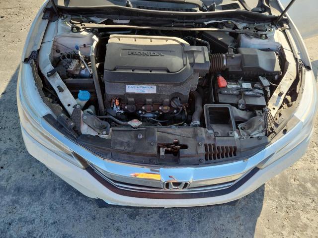 93194785 :رقم المزاد ، 1HGCR3F91HA045904 vin ، 2017 Honda Accord Tou مزاد بيع
