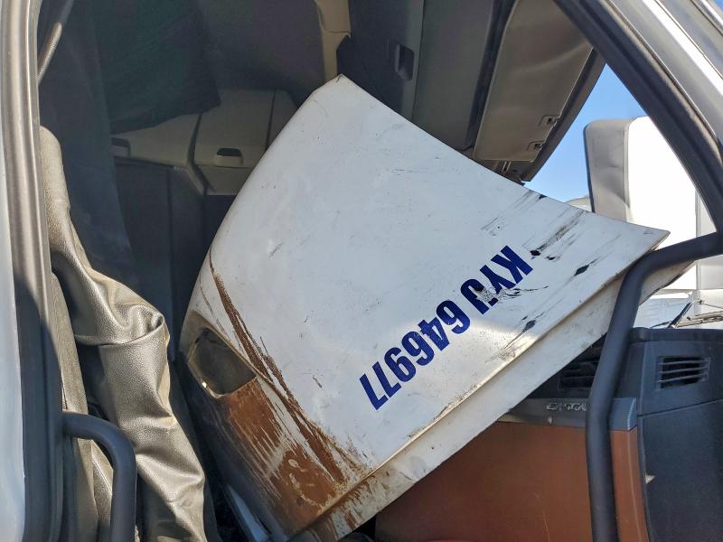 89655935 :رقم المزاد ، 3AKJHHDR6KSKH0414 vin ، 2019 Freightliner Cascadia 126 مزاد بيع