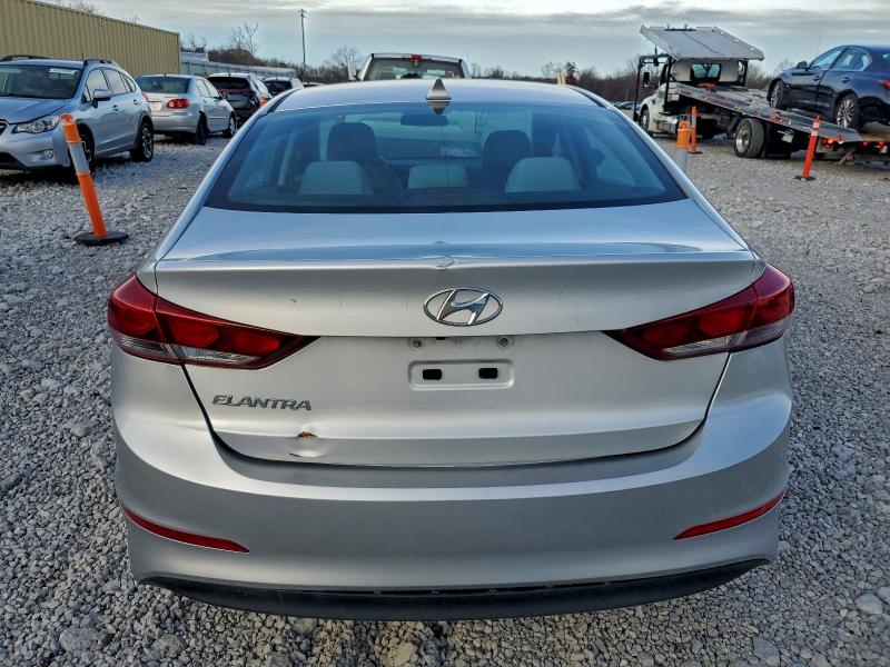 Продажа на аукционе авто 2018 Hyundai Elantra Se, vin: 5NPD84LF5JH252381, номер лота: 94381855