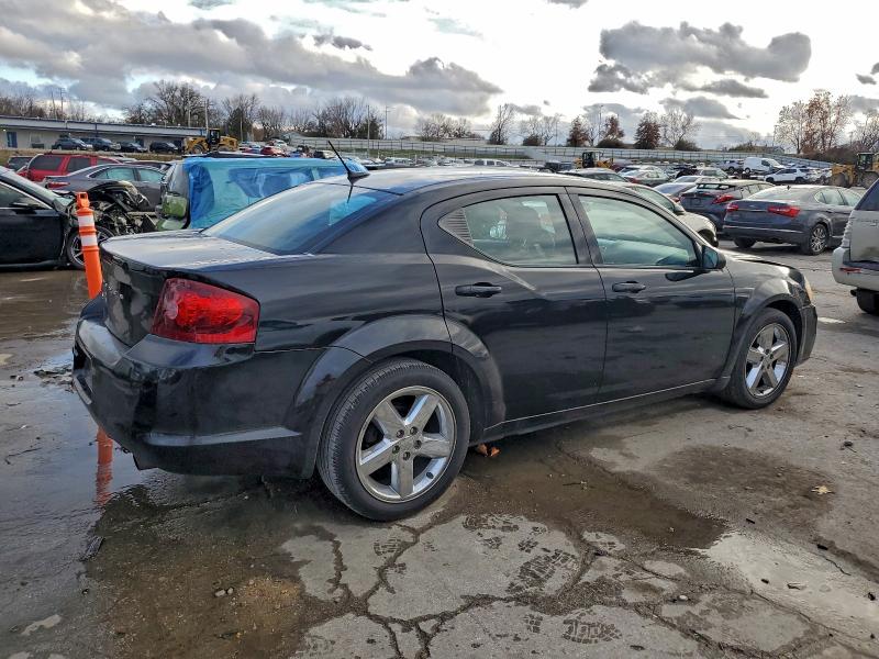 94321735 :رقم المزاد ، 1C3CDZAB9DN688230 vin ، 2013 Dodge Avenger مزاد بيع