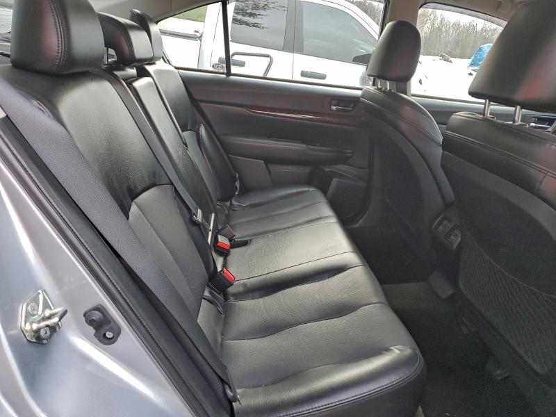 93106995 :رقم المزاد ، 4S3BMCL6XE3020793 vin ، 2014 Subaru Legacy مزاد بيع