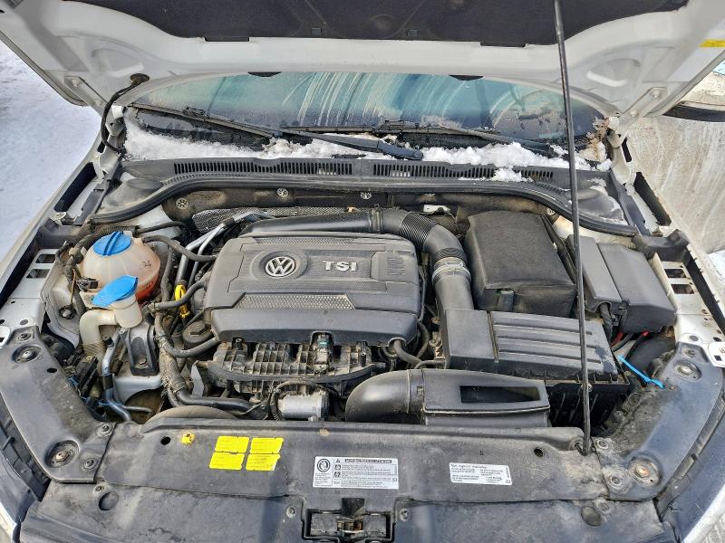 2014 Volkswagen Jetta მანქანა იყიდება აუქციონზე, vin: 3VWL07AJ9EM353111, აუქციონის ნომერი: 93985465