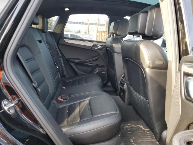 86768295 :رقم المزاد ، WP1AF2A55HLB61820 vin ، 2017 Porsche Macan مزاد بيع