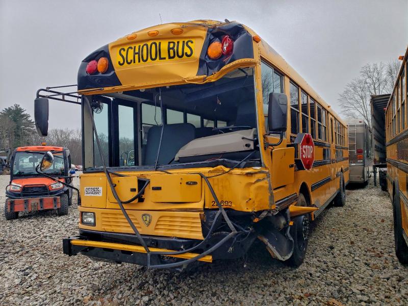 92332635 :رقم المزاد ، 4DRBWAAN8DB300835 vin ، 2013 Ic Corporation Re Series School مزاد بيع