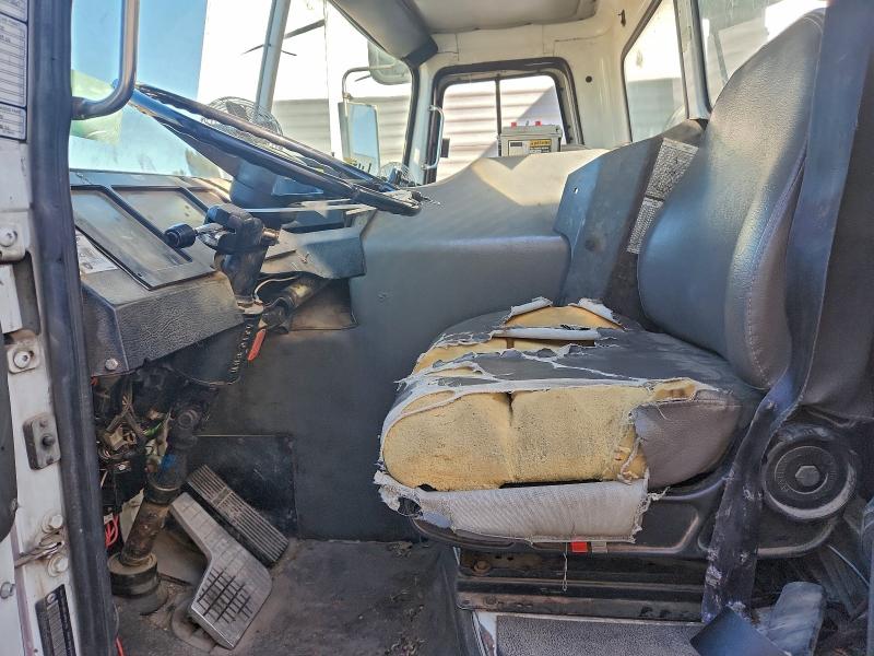 Aukcja sprzedaży 1999 Volvo Xpeditor W, vin: 4VMHCLHE7XN794847, numer aukcji: 92248445