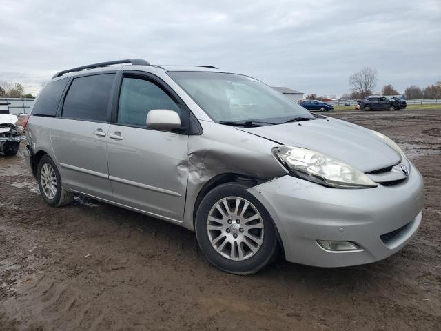 53142656 :رقم المزاد ، 5TDYK4CC3AS316002 vin ، 2010 Toyota Sienna مزاد بيع