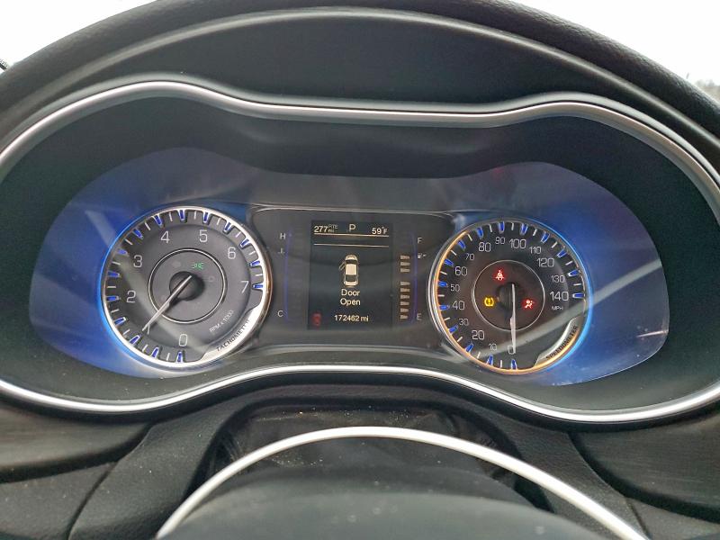 2015 Chrysler 200 მანქანა იყიდება აუქციონზე, vin: 1C3CCCAB3FN676836, აუქციონის ნომერი: 94032805