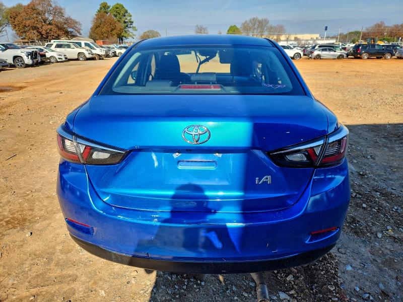2017 Toyota Yaris Ia მანქანა იყიდება აუქციონზე, vin: 3MYDLBYV3HY193042, აუქციონის ნომერი: 94236665