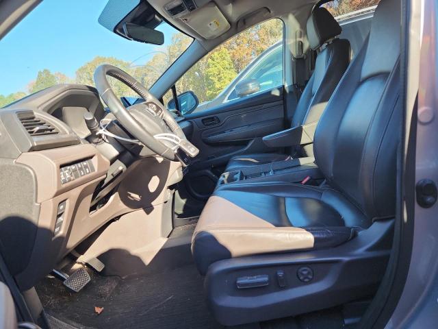 2018 Honda Odyssey მანქანა იყიდება აუქციონზე, vin: 5FNRL6H88JB009060, აუქციონის ნომერი: 50381505