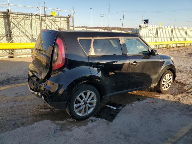 92952685 :رقم المزاد ، KNDJP3A54H7427728 vin ، 2017 Kia Soul مزاد بيع