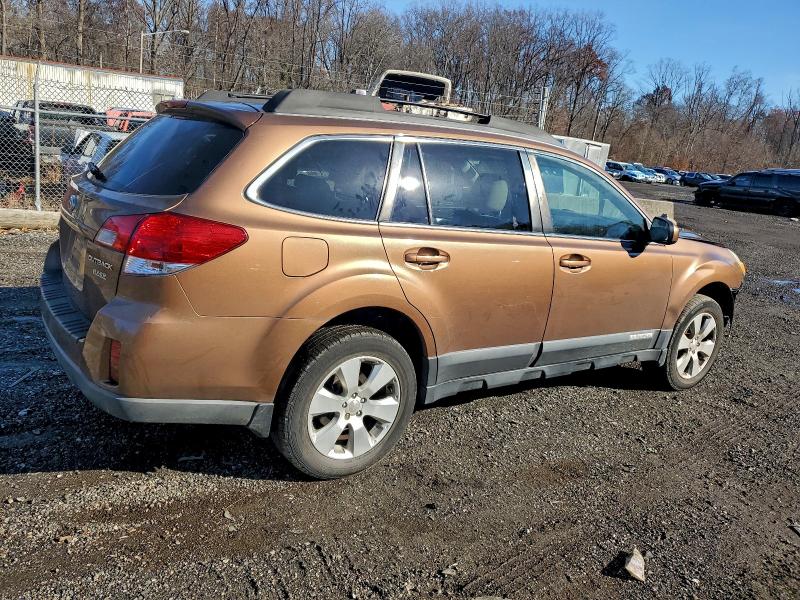 93702615 :رقم المزاد ، 4S4BRBCC7B3358466 vin ، 2011 Subaru Outback مزاد بيع
