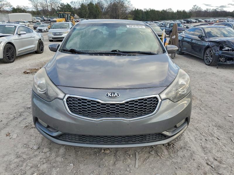 Продаж на аукціоні авто 2015 Kia Forte, vin: KNAFX4A83F5392322, номер лоту: 94107075