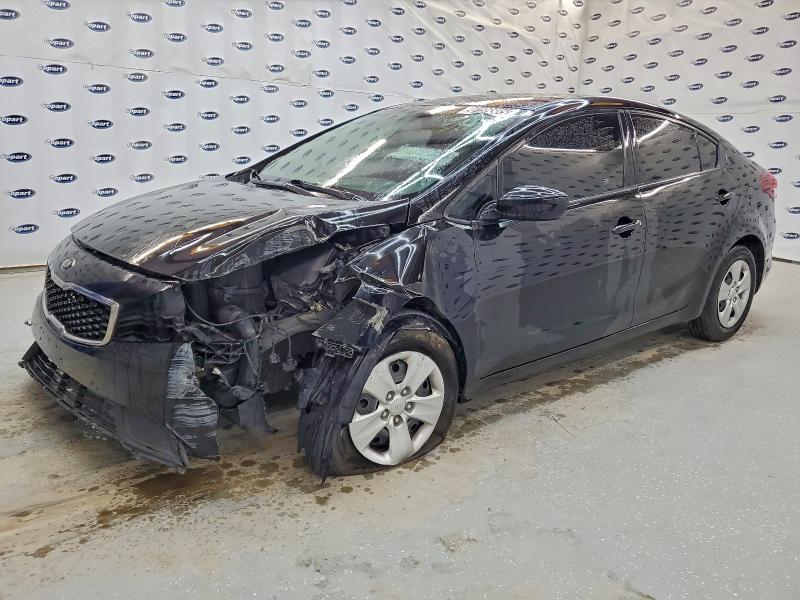 2018 Kia Forte მანქანა იყიდება აუქციონზე, vin: 3KPFK4A79JE244939, აუქციონის ნომერი: 90199385