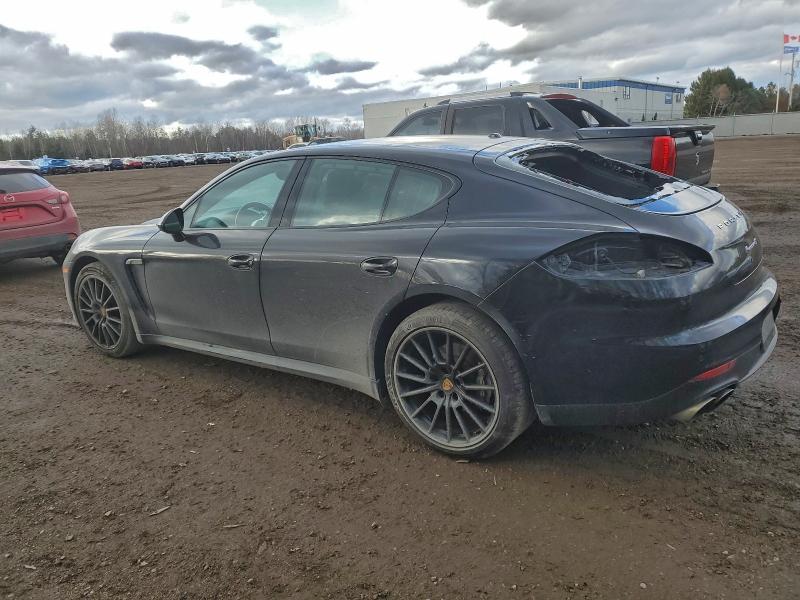 94111575 :رقم المزاد ، WP0AB2A75GL050553 vin ، 2016 Porsche Panamera مزاد بيع