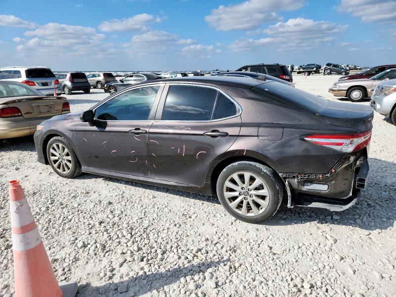 2019 Toyota Camry L მანქანა იყიდება აუქციონზე, vin: 4T1B11HK8KU823185, აუქციონის ნომერი: 92492315
